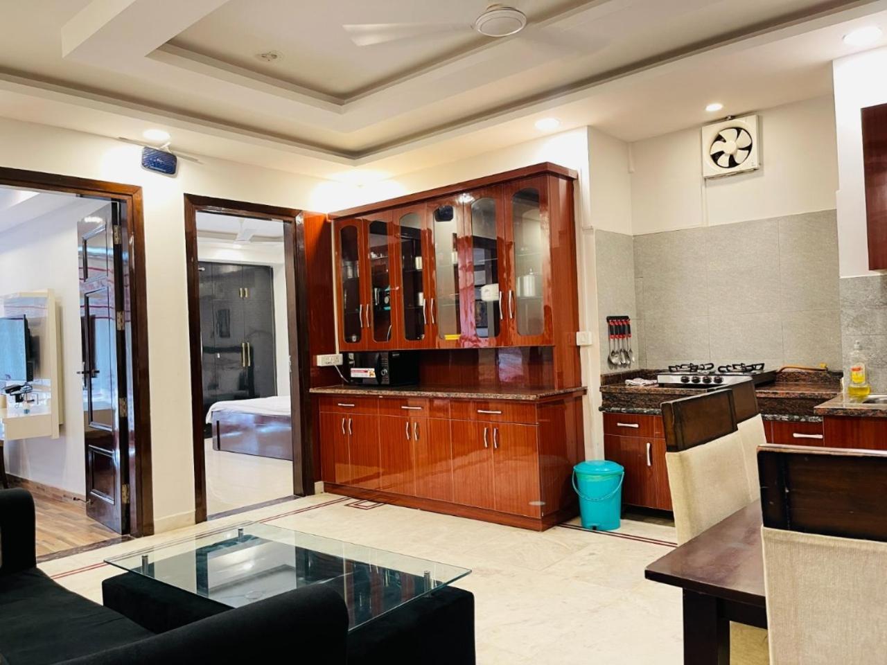 Bedchambers Medicity Serviced Apartments In Gurgaon Exterior photo