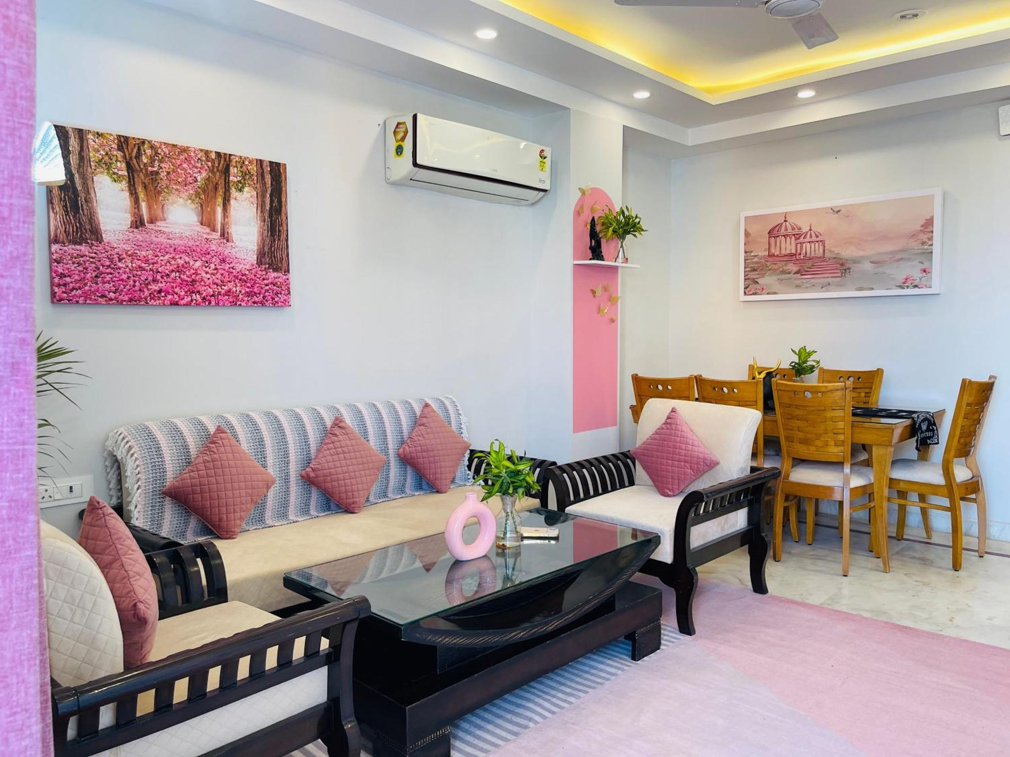 Bedchambers Medicity Serviced Apartments In Gurgaon Exterior photo