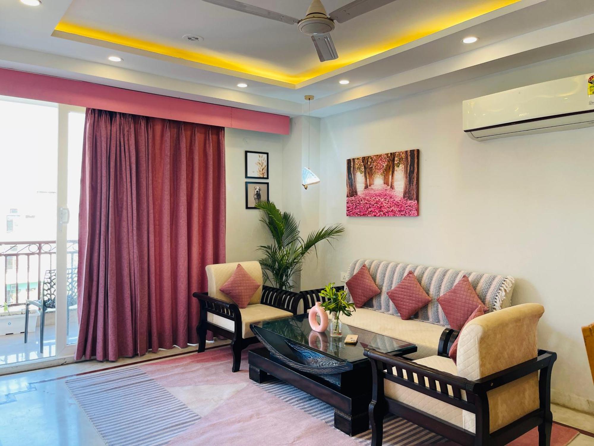Bedchambers Medicity Serviced Apartments In Gurgaon Exterior photo