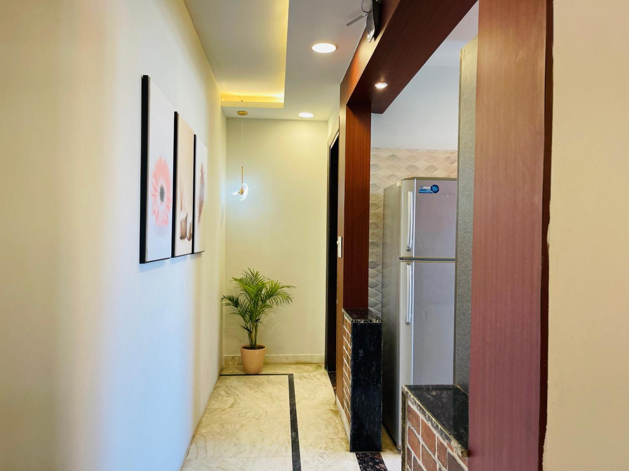 Bedchambers Medicity Serviced Apartments In Gurgaon Exterior photo